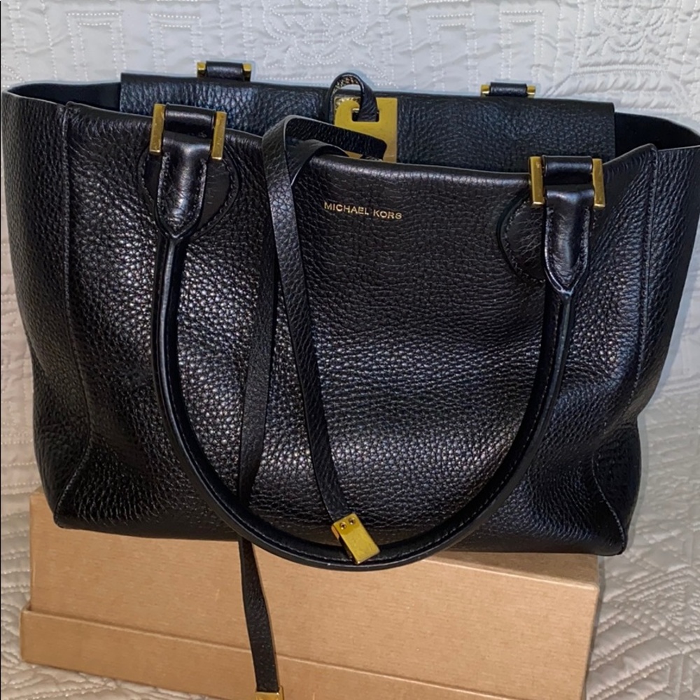 Michael Kors black purse